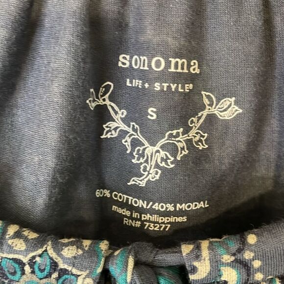 Sonoma Ladies Short Sleeve Bluish Gray Floral Top, Size Small - Picture 6 of 8